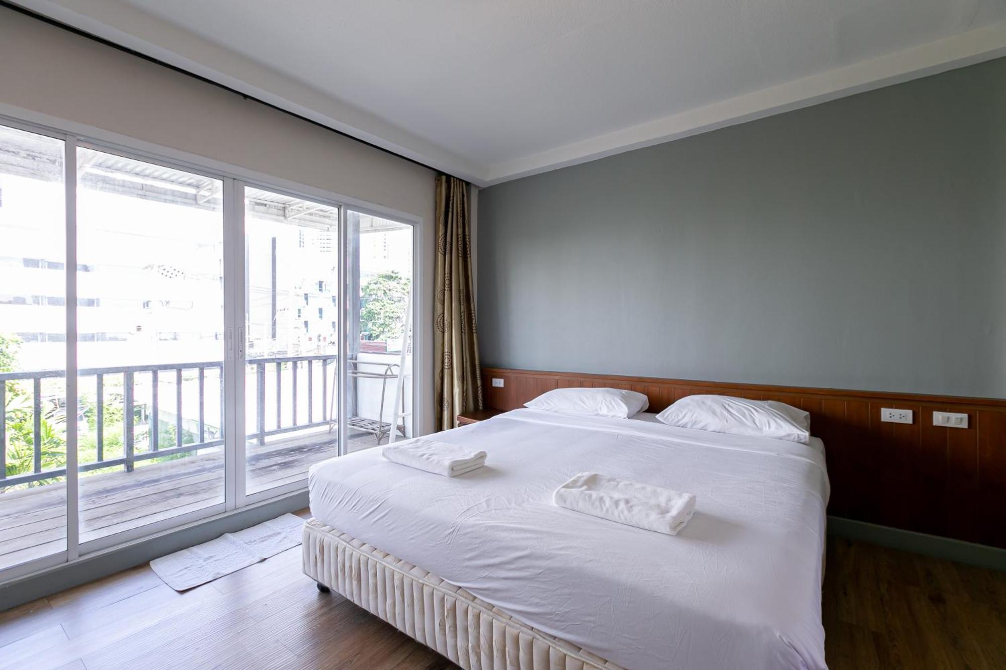 Wong Amat House Hotel Pattaya Buitenkant foto