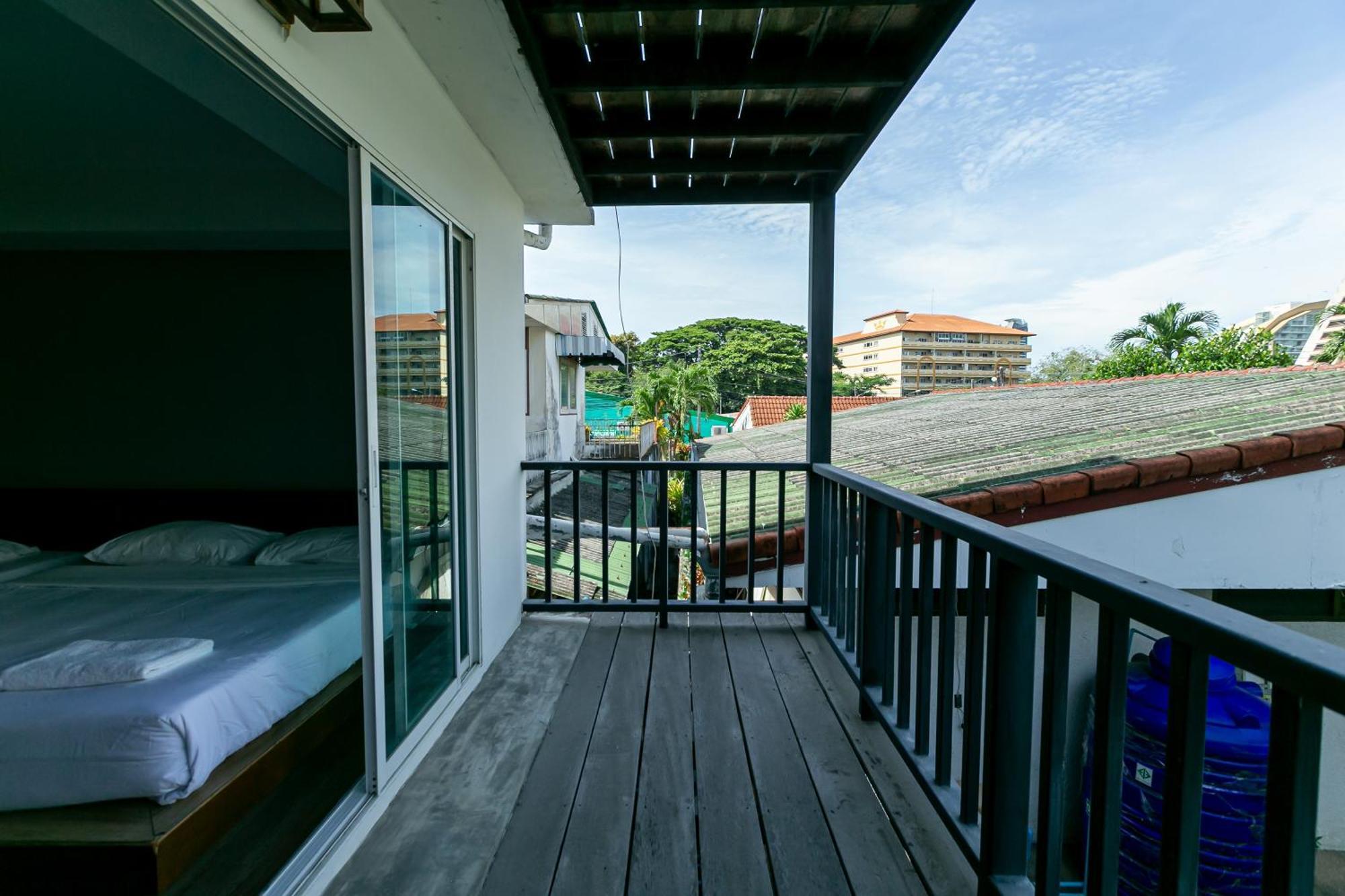 Wong Amat House Hotel Pattaya Buitenkant foto