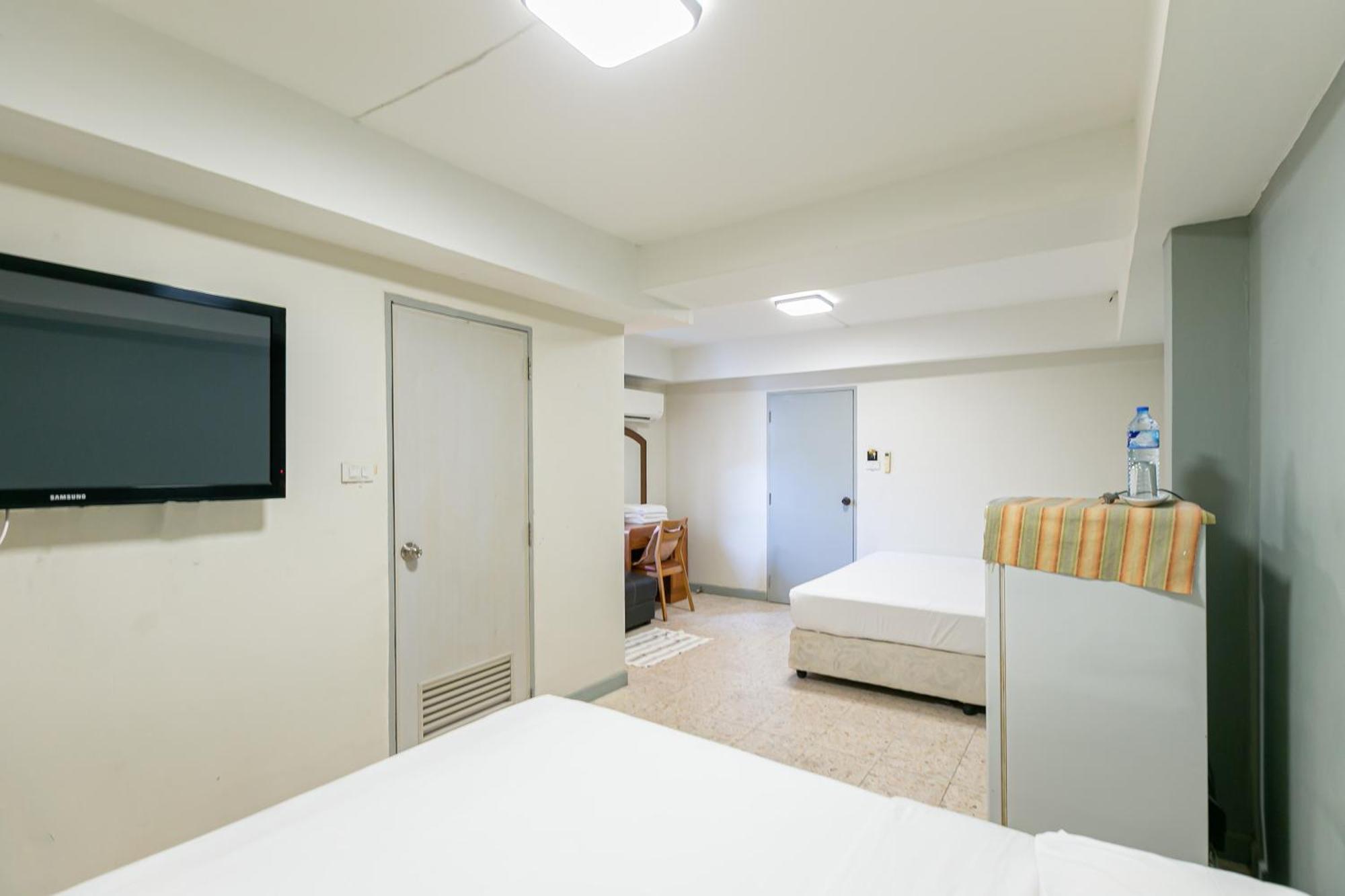 Wong Amat House Hotel Pattaya Buitenkant foto
