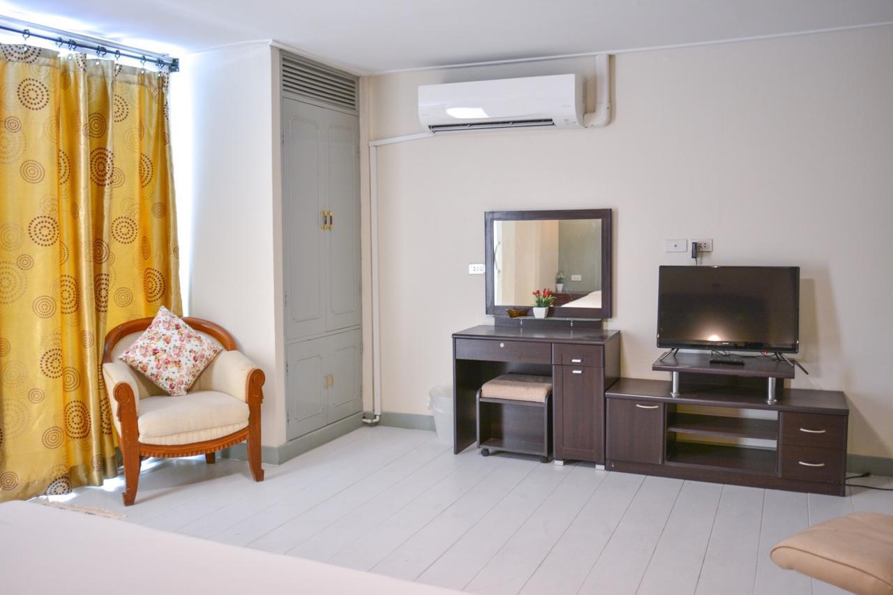 Wong Amat House Hotel Pattaya Buitenkant foto